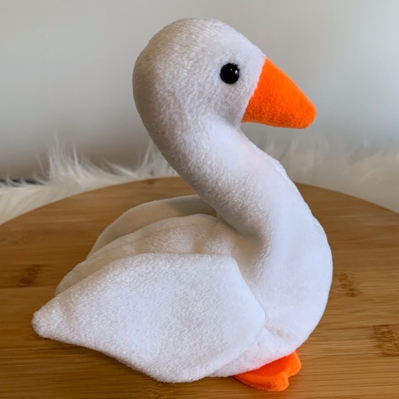 Ty (11) Gracie Beanie Baby White Plush with Orange Accents - Picture 4 of 8